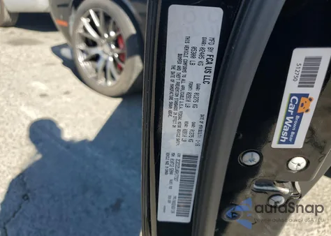 2016 Dodge Challenger Srt 392 z USA, uszkodzony, nr VIN 2C3CDZDJ0GH177327